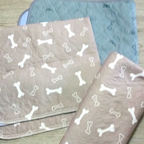 Large washable puppy mats - large,